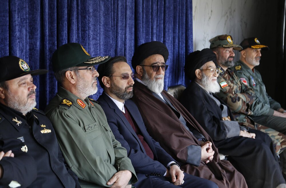 پیام قدردانی نماینده ولی‌فقیه و استاندار آذربایجان شرقی از حضور پرشور مردم در راهپیمایی ۲۲ بهمن