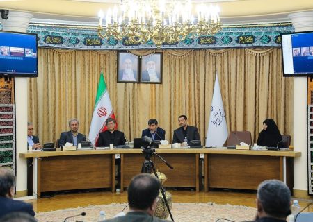 دستگاه‌های اجرایی و خدماتی با آمادگی کامل در خدمت زائران اربعین حسینی باشند