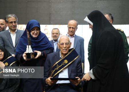 جشنواره خیرین مدرسه ساز آذربایجان شرقی