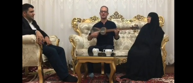 مادری که مربی زندگی کودکان دارای معلولیت خود شده است