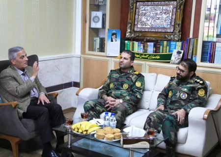 یاد و خاطره همه شهدا و ایثارگران ارتش در دل مردم زنده خواهد ماند