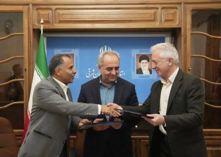 امضای چند تفاهم‌نامه‌ در استانداری آذربایجان شرقی