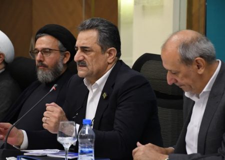 لزوم تببین جایگاه و نقش عشایر در جامعه