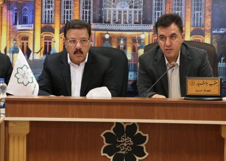 یعقوب هوشیار: شهرداری‌ها پیشانی خدمت نظام هستند / تبریز الگوی توسعه شهری در کشور است