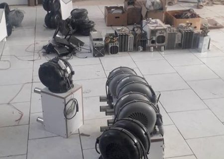 کشف ۱۹ دستگاه استخراج رمزارز غیر مجاز در اسکو