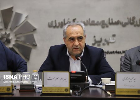 استاندار: استفاده حداکثری از ظرفیت‌ها، کلید توسعه اقتصادی آذربایجان شرقی است