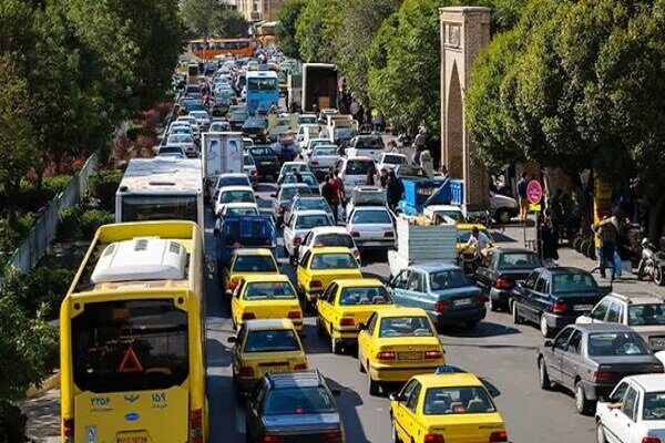 تبریزی ها بیشتر با چه وسیله ای جابجا می شوند؟