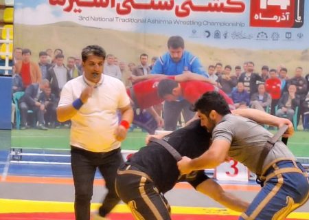 خوی، فاتح مسابقات کشتی سنتی «آشیرما» شد