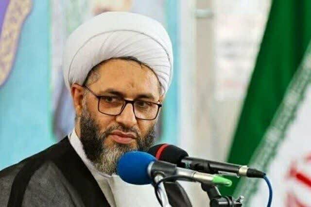 امام جمعه اهر: زهرایی بودن به معنی عزتمندی زن است