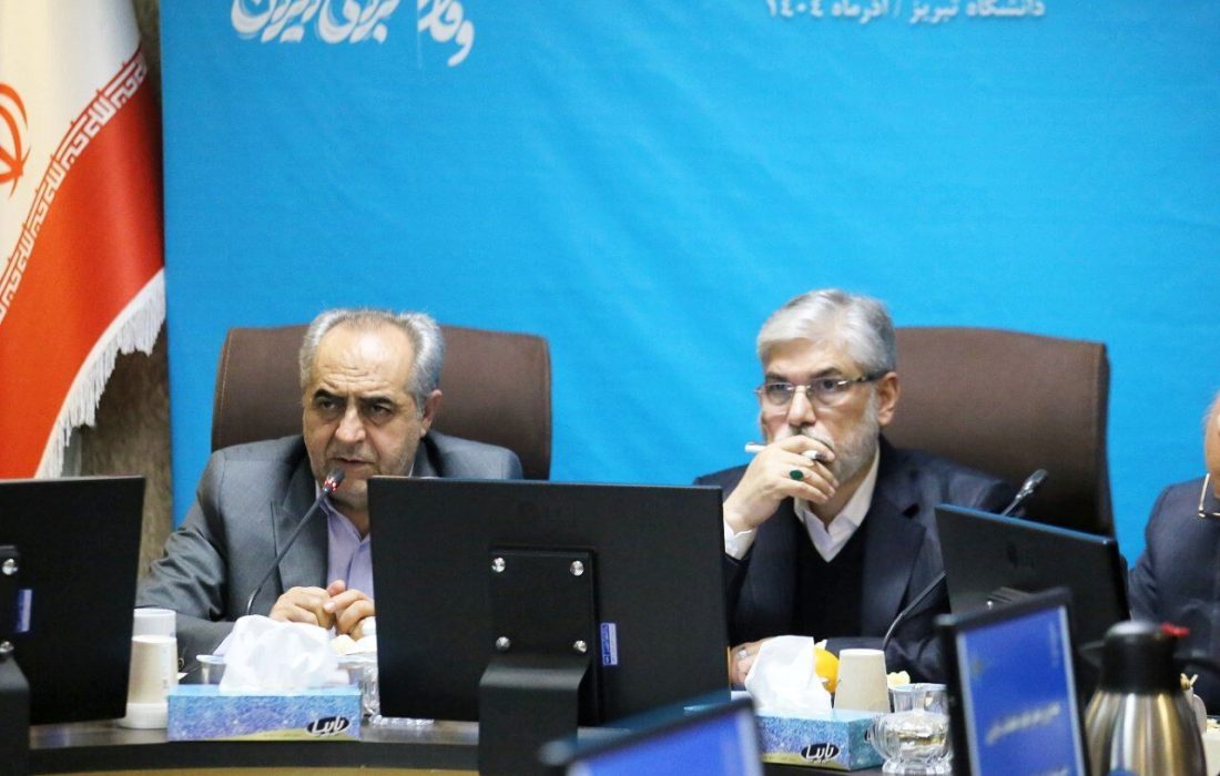 امضای بیش از سه همت تفاهم نامه همکاری میان دانشگاه ها و بخش صنعت آذربایجان شرقی
