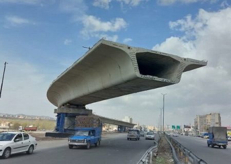 بهره برداری از پل روگذر “قره‌داغ” تا ۲۰ روز آینده