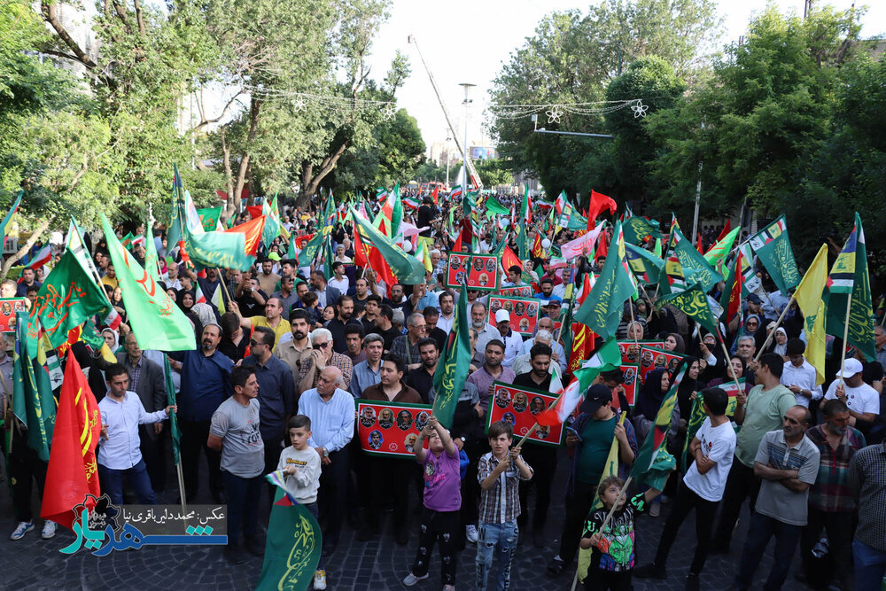 اهدای ۶۲۶ سفر کربلا و دوچرخه در راهپیمایی بزرگ غدیر خم/ هدیه ۱۰ میلیون تومانی به زوجهای غدیری