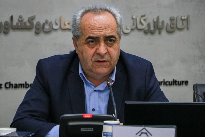 مدیران در شرایط جنگی، باید با روح قانون از تولید حمایت کنند