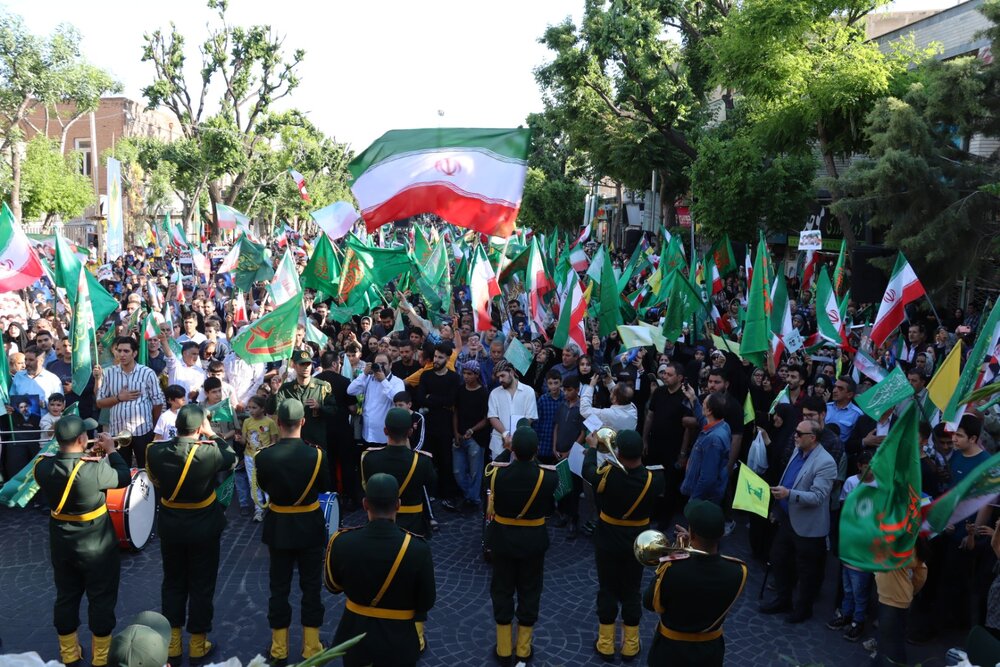 چهارمین همایش بزرگ پیاده‌روی عید غدیر با رکورد شکنی تبریزی ها برگزار شد