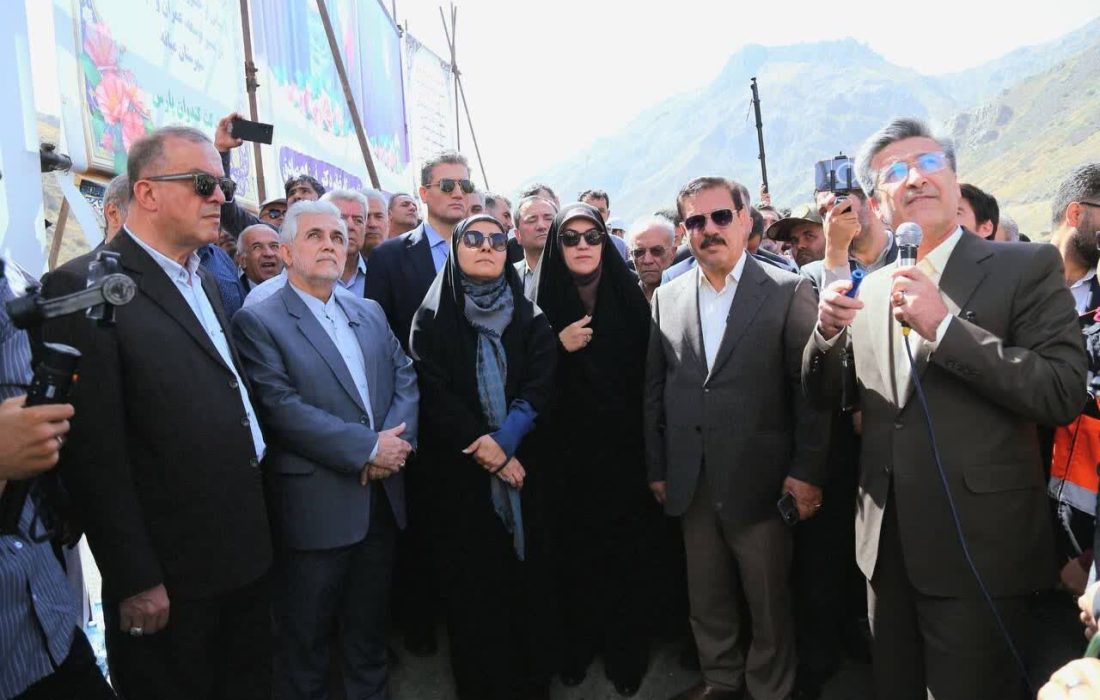 وزیر راه و شهرسازی وارد میانه شد