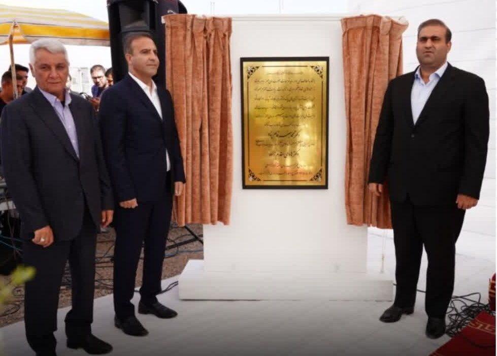 نیروگاه خورشیدی ۱۲۰ مگاواتی، به عنوان دومین نیروگاه خورشیدی بزرگ کشور در ارس افتتاح شد