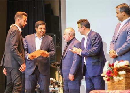 معرفی نفرات برتر بخش خیابانی سی و ششمین جشنواره تئاتر استانی آذربایجان شرقی
