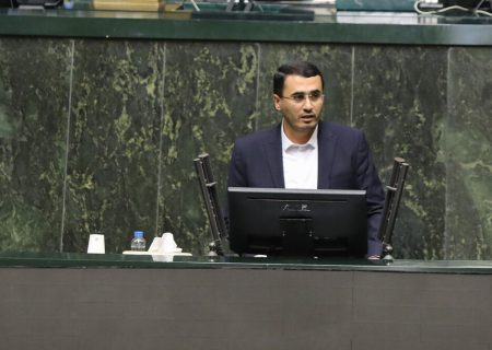 لزوم تبیین دستاوردهای تسخیر لانه جاسوسی