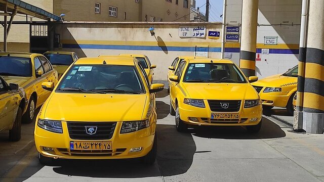 استقبال مالکان تاکسیهای فرسوده ناوگان تاکسیرانی تبریز از طرح نوسازی