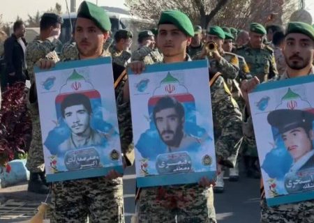 مراسم بزرگداشت سه شهید گمنام شناسایی شده در تبریز برگزار شد