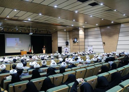 اخلاق حلقه مفقوده جامعه امروزی است