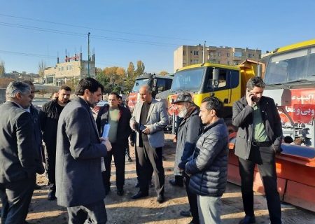 تجهیز و تکمیل بیش از ۳۰۰ دستگاه ماشین‌آلات زمستانه در آستانه زمستان در تبریز