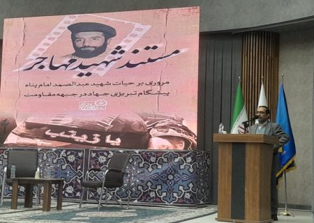 نسل جوان بسیار نیازمند دریافت پیام شهدا در قالب هنر است