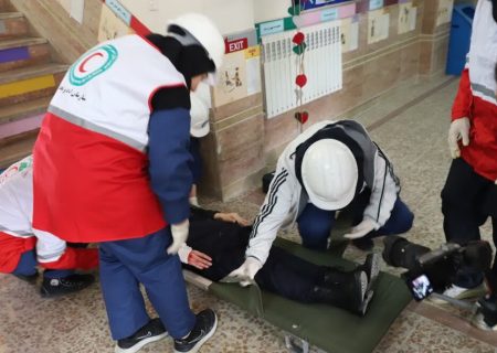مانور سراسری زلزله و ایمنی در مدارس آذربایجان شرقی برگزار شد