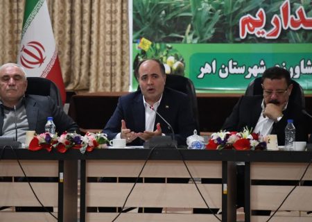 وزیر جهادکشاورزی: ۴ میلیون تن نهاده‌های دامی تا مبادی ورودی کشور حمل شده است