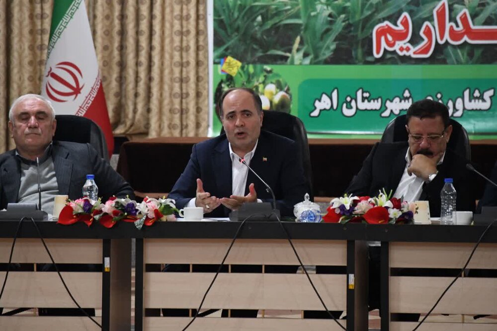 وزیر جهادکشاورزی: ۴ میلیون تن نهادههای دامی تا مبادی ورودی کشور حمل شده است