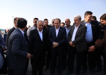 ضرورت تغییر فوری الگوی کشت و توسعه گلخانه‌ها در شبستر