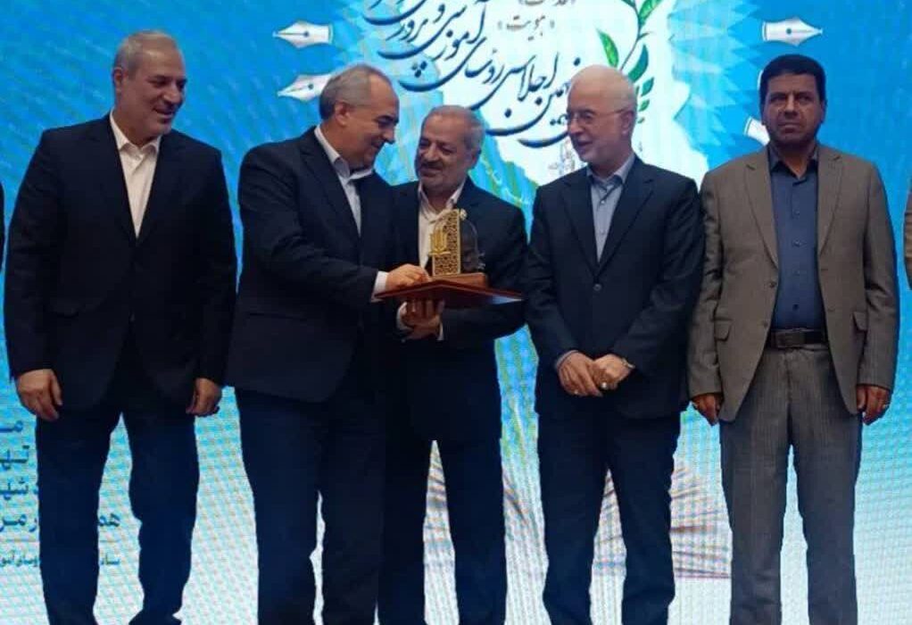 آذربایجان شرقی رتبه نخست ارزیابی عملکرد شوراهای آموزش و پرورش را کسب کرد