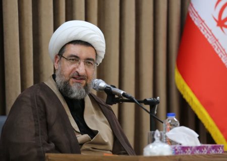 هدف آمریکا از تحریم‌ها ایجاد اختلاف میان مردم و مسئولان است
