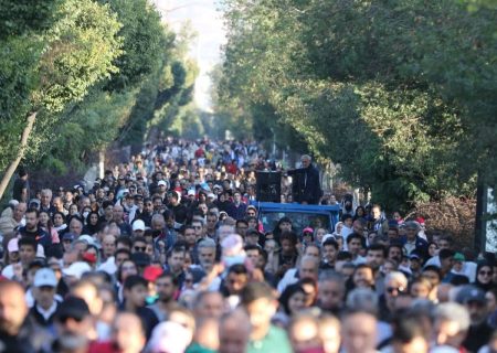 همایش بزرگ پیاده‌روی خانوادگی در تبریز برگزار شد